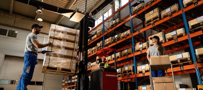 3 Ways business advisory can help control warehouse inventory